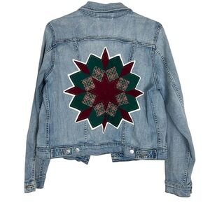 Upcycled Vtg Levi's Women's Blue Denim Jacket with Quilted Star Accents XL